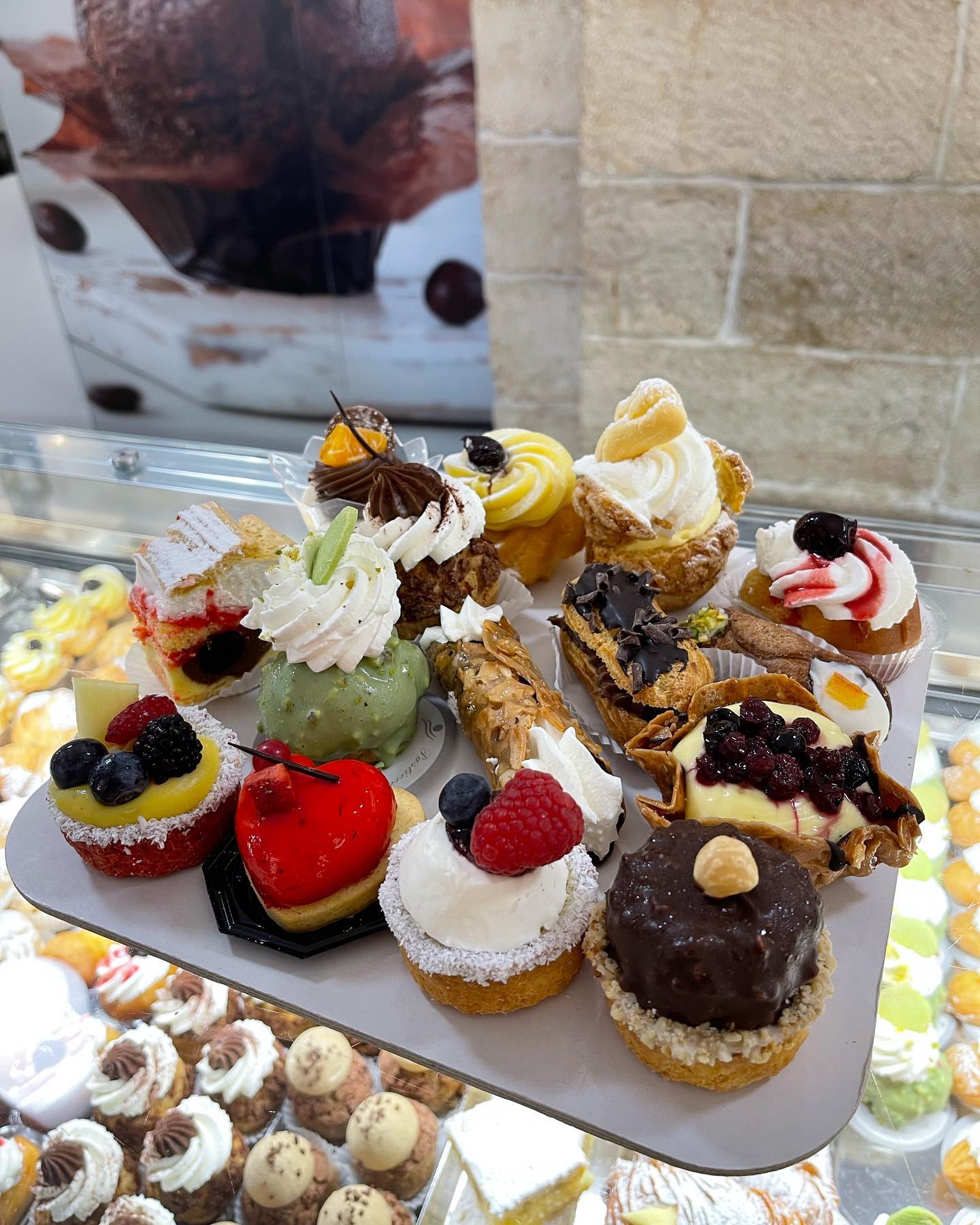 Vassoio di pasticcini misti